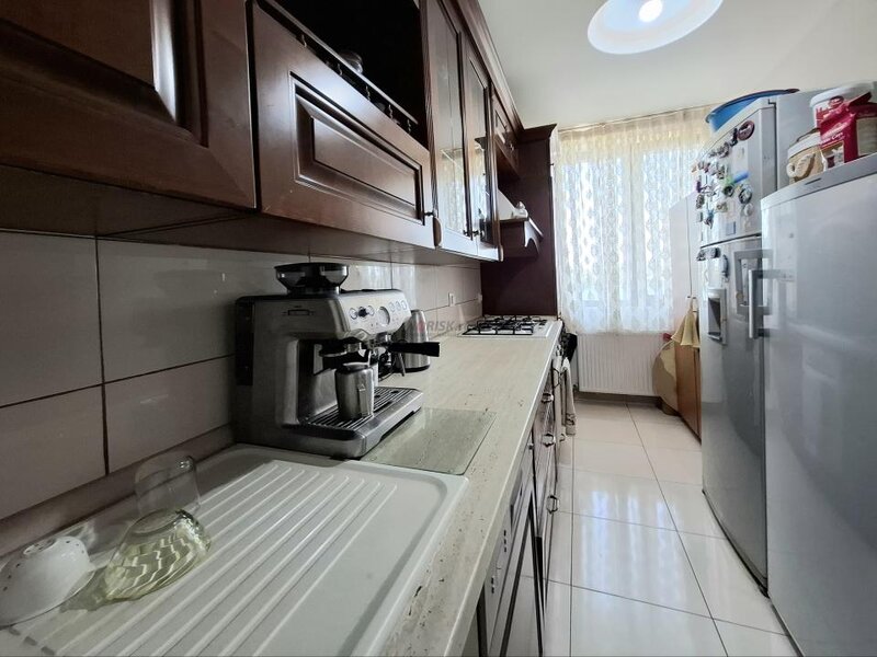 Piata Obor 5 camere 217 mp panoramic  etaj 2 + mansarda parcare  centrala